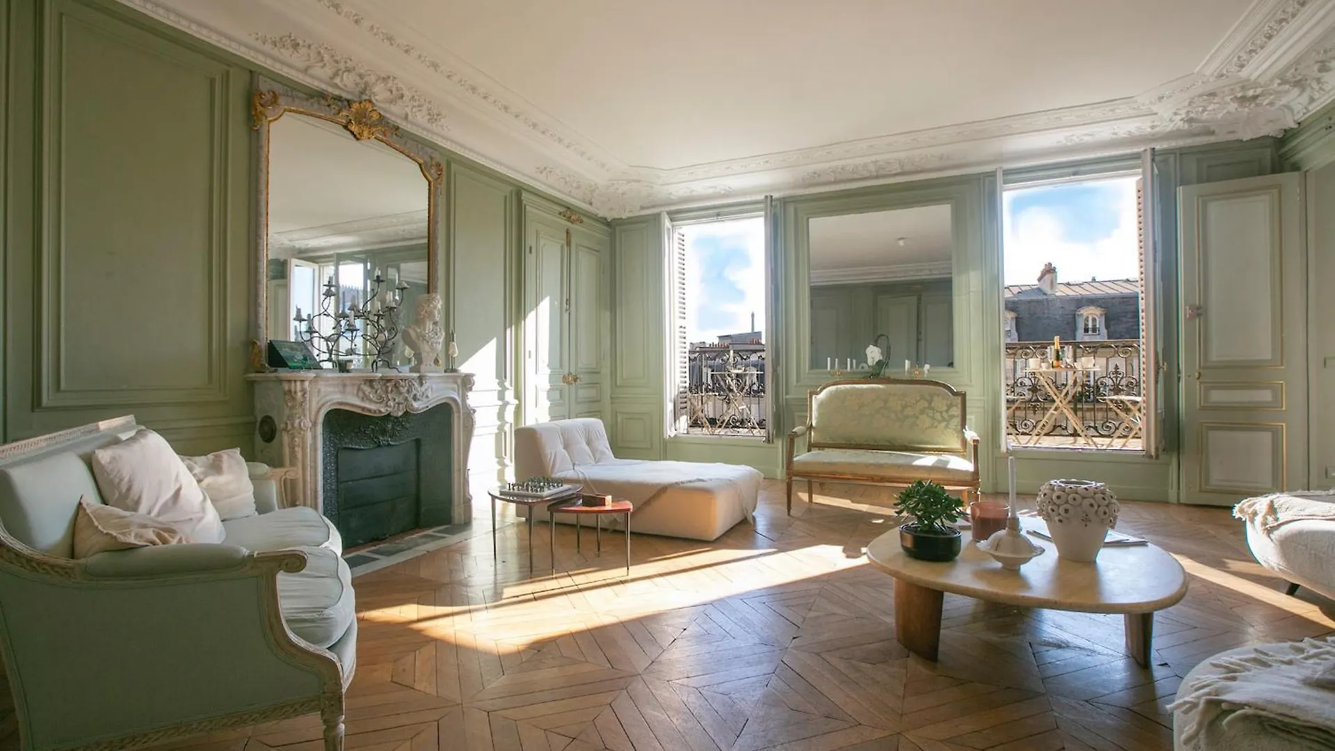 Typical Haussmannien Appartment With Eiffel Tower View - Bm68 Paris