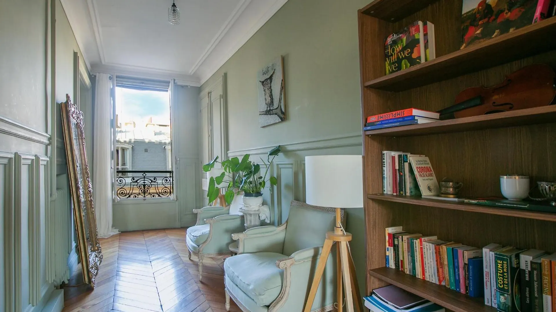 Typical Haussmannien Appartment With Eiffel Tower View - Bm68 Paris France